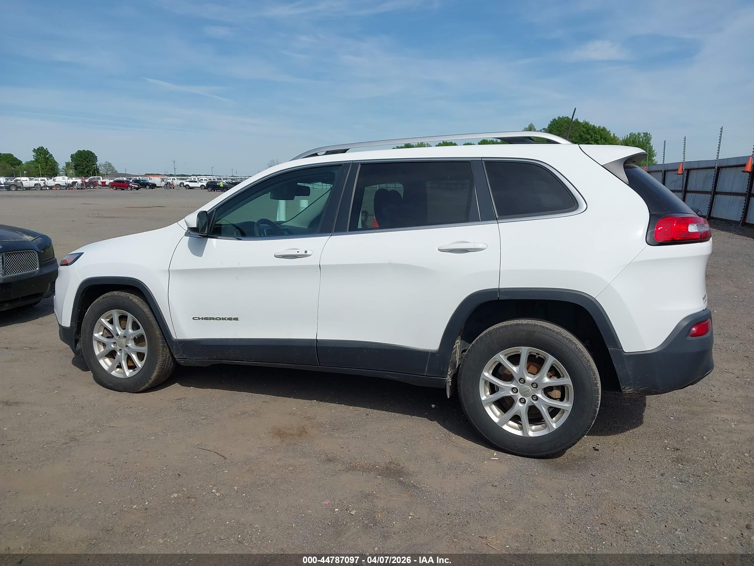 2018 JEEP CHEROKEE LATITUDE PLUS FWD
