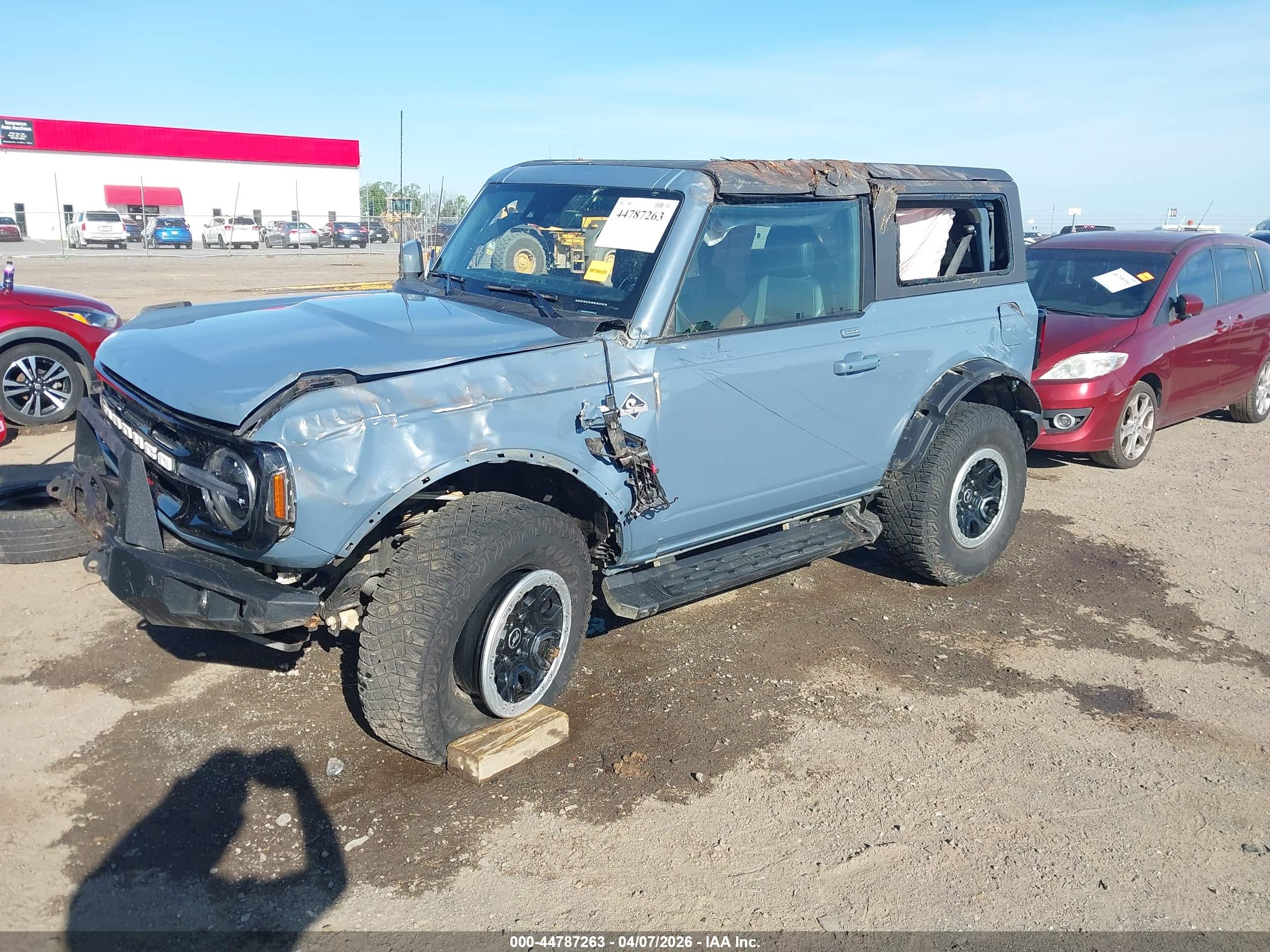 2023 FORD BRONCO OUTER BANKS — I2