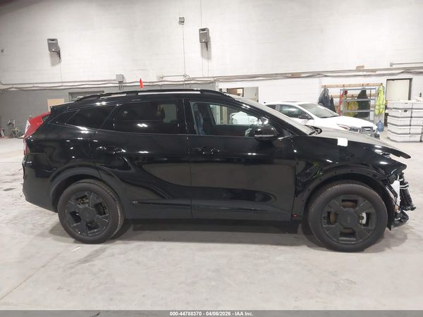 2026 KIA SPORTAGE X-LINE