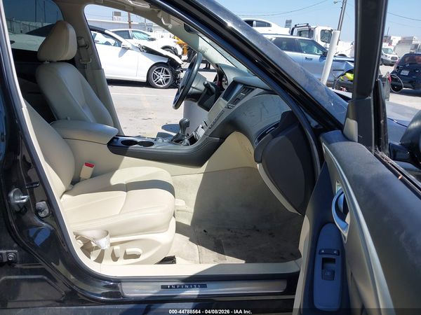2017 INFINITI Q50 3.0T PREMIUM