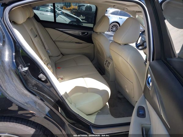 2017 INFINITI Q50 3.0T PREMIUM