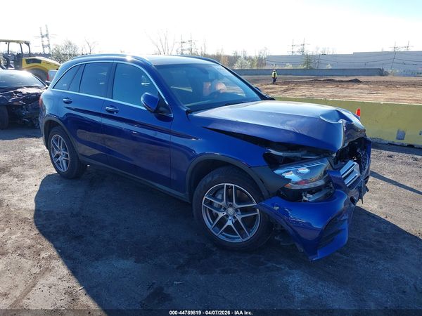 2017 MERCEDES-BENZ GLC 300 4MATIC