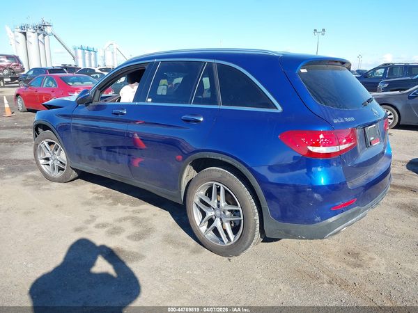 2017 MERCEDES-BENZ GLC 300 4MATIC