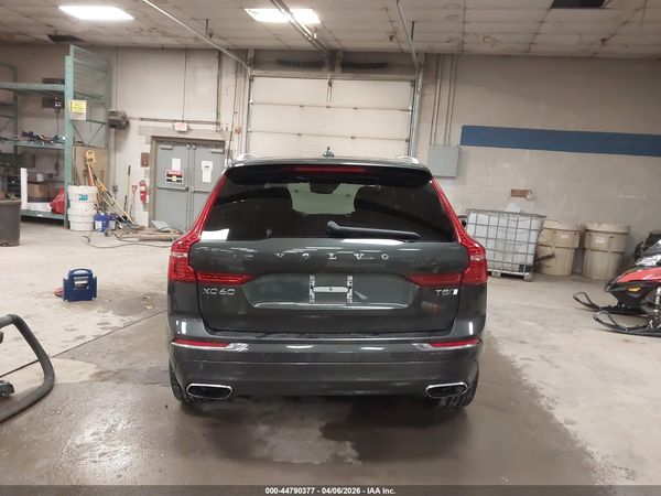 2021 VOLVO XC60 T5 INSCRIPTION