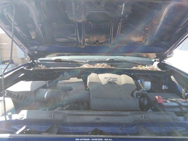 2022 TOYOTA TACOMA SR5 V6
