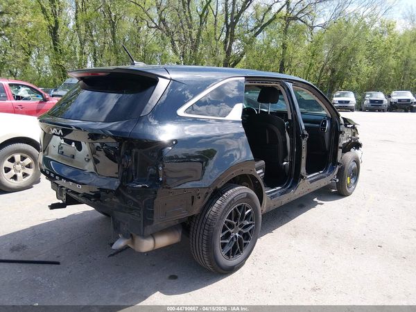 2022 KIA SORENTO LX