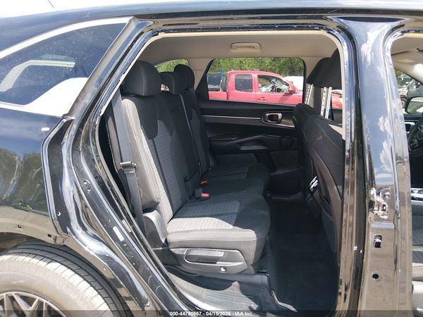 2022 KIA SORENTO LX