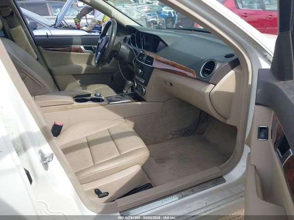 2012 MERCEDES-BENZ C 250 SPORT