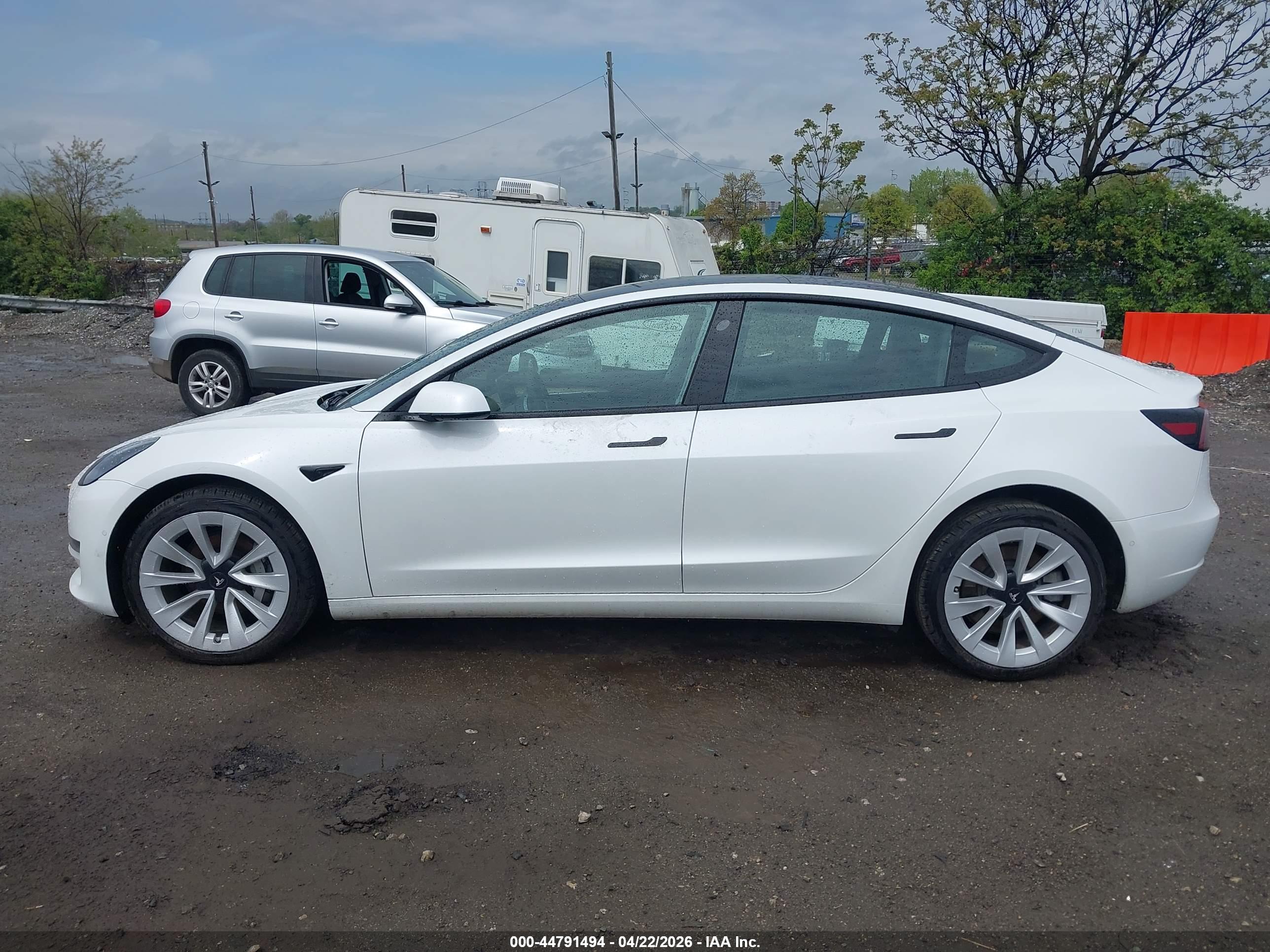 2021 TESLA MODEL 3