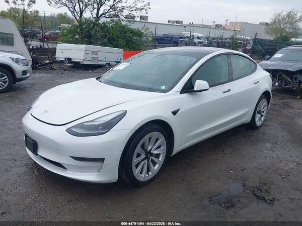 2021 TESLA MODEL 3