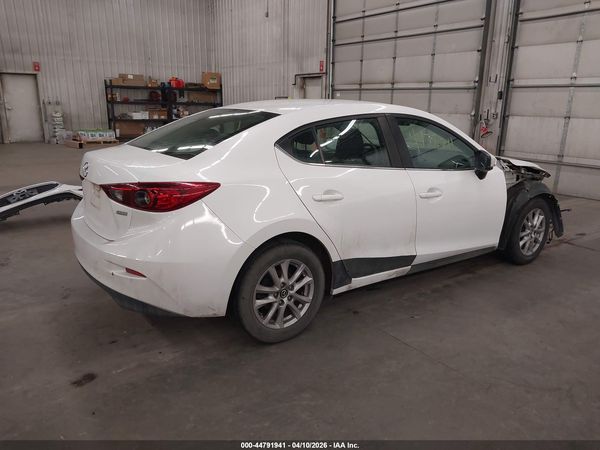 2018 MAZDA MAZDA3 SPORT