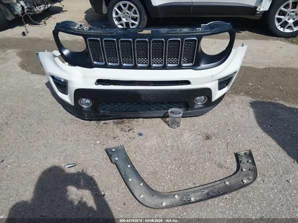 2019 JEEP RENEGADE LATITUDE 4X4