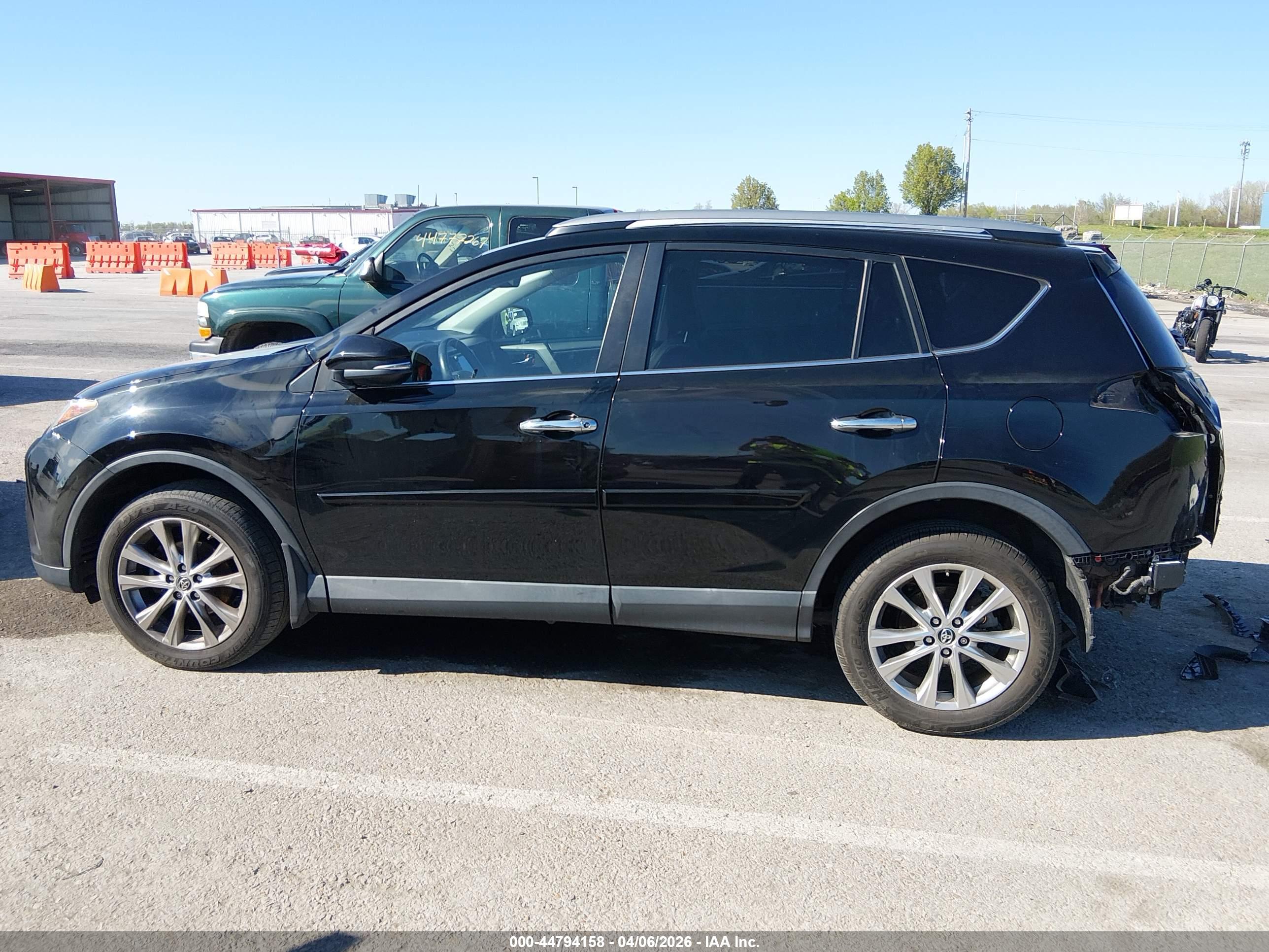 2018 TOYOTA RAV4 LIMITED