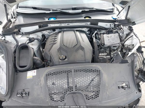 2023 PORSCHE MACAN T