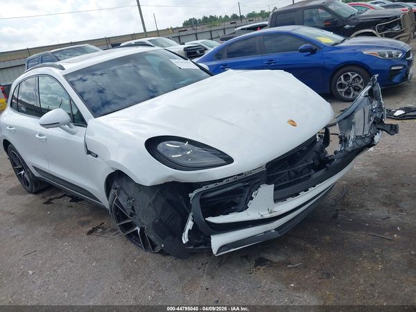 2023 PORSCHE MACAN T