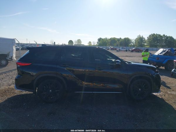 2023 TOYOTA HIGHLANDER XSE