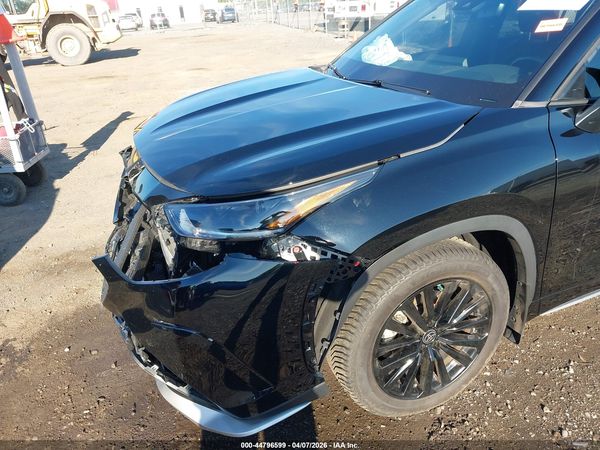 2023 TOYOTA HIGHLANDER XSE