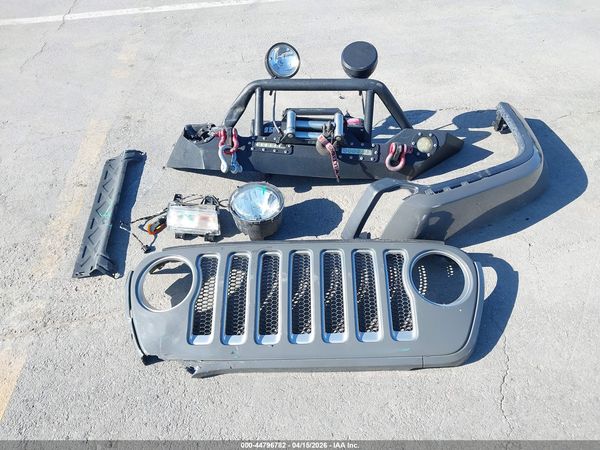 2020 JEEP WRANGLER UNLIMITED SAHARA 4X4