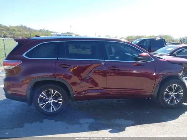 2016 TOYOTA HIGHLANDER XLE V6