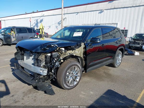 2026 TOYOTA GRAND HIGHLANDER PLATINUM