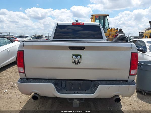 2017 RAM 1500 EXPRESS  4X2 6'4 BOX