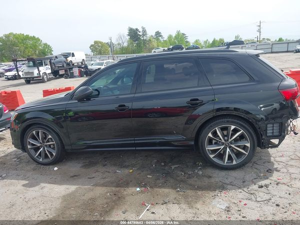 2023 AUDI Q7