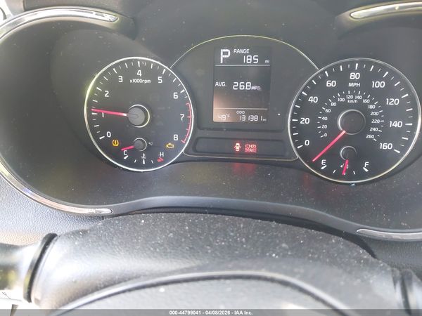 2017 KIA FORTE LX