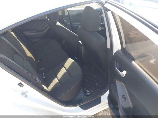 2017 KIA FORTE LX