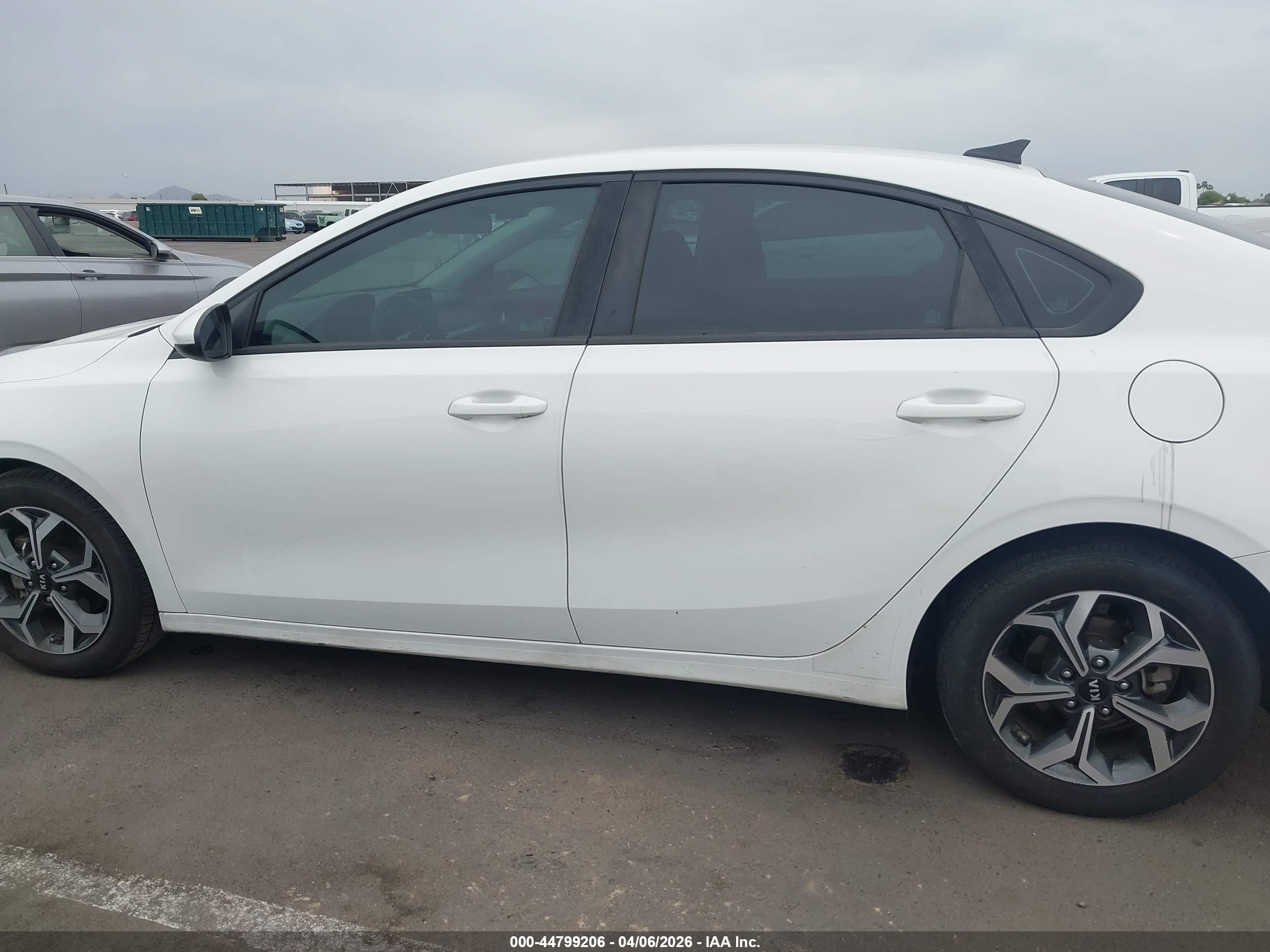 2020 KIA FORTE LXS