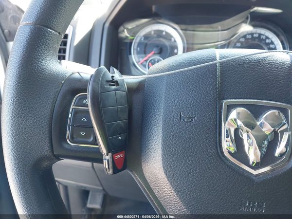 2023 RAM 1500 CLASSIC TRADESMAN  4X4 5'7 BOX