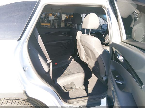 2019 KIA SORENTO 2.4L LX