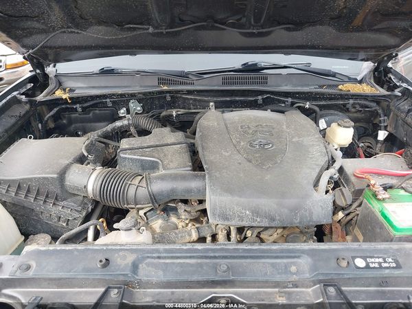 2018 TOYOTA TACOMA SR5 V6