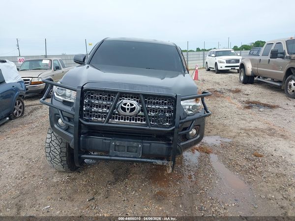 2018 TOYOTA TACOMA SR5 V6
