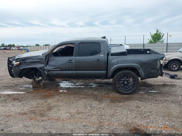 2018 TOYOTA TACOMA SR5 V6