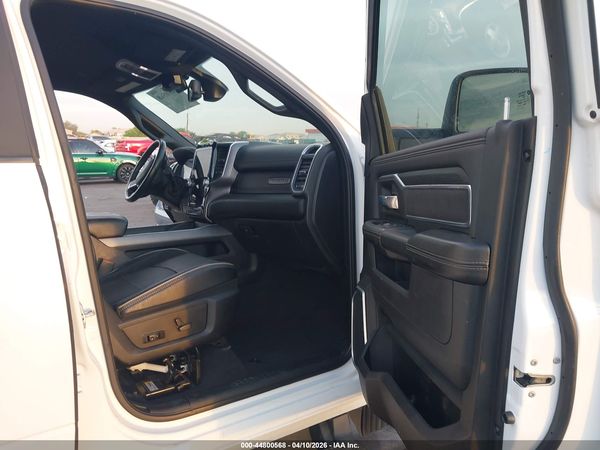 2024 RAM 3500 LARAMIE  4X4 8' BOX — I8