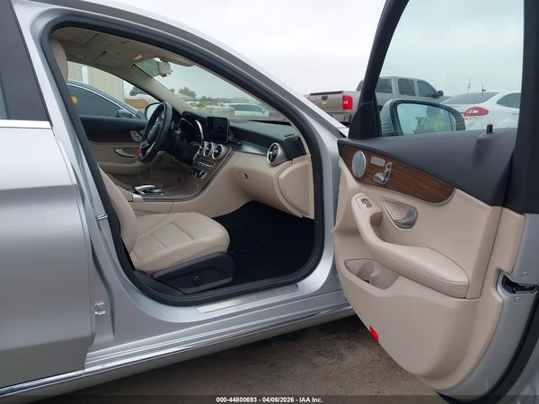 2019 MERCEDES-BENZ C 300 C300