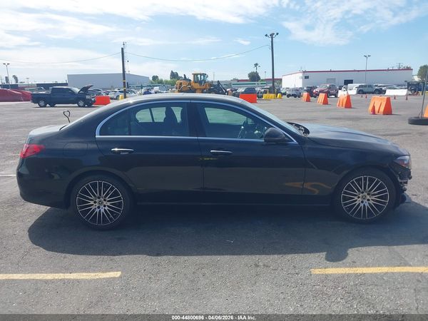 2025 MERCEDES-BENZ C 300 C300