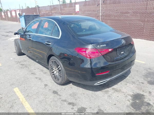 2025 MERCEDES-BENZ C 300 C300