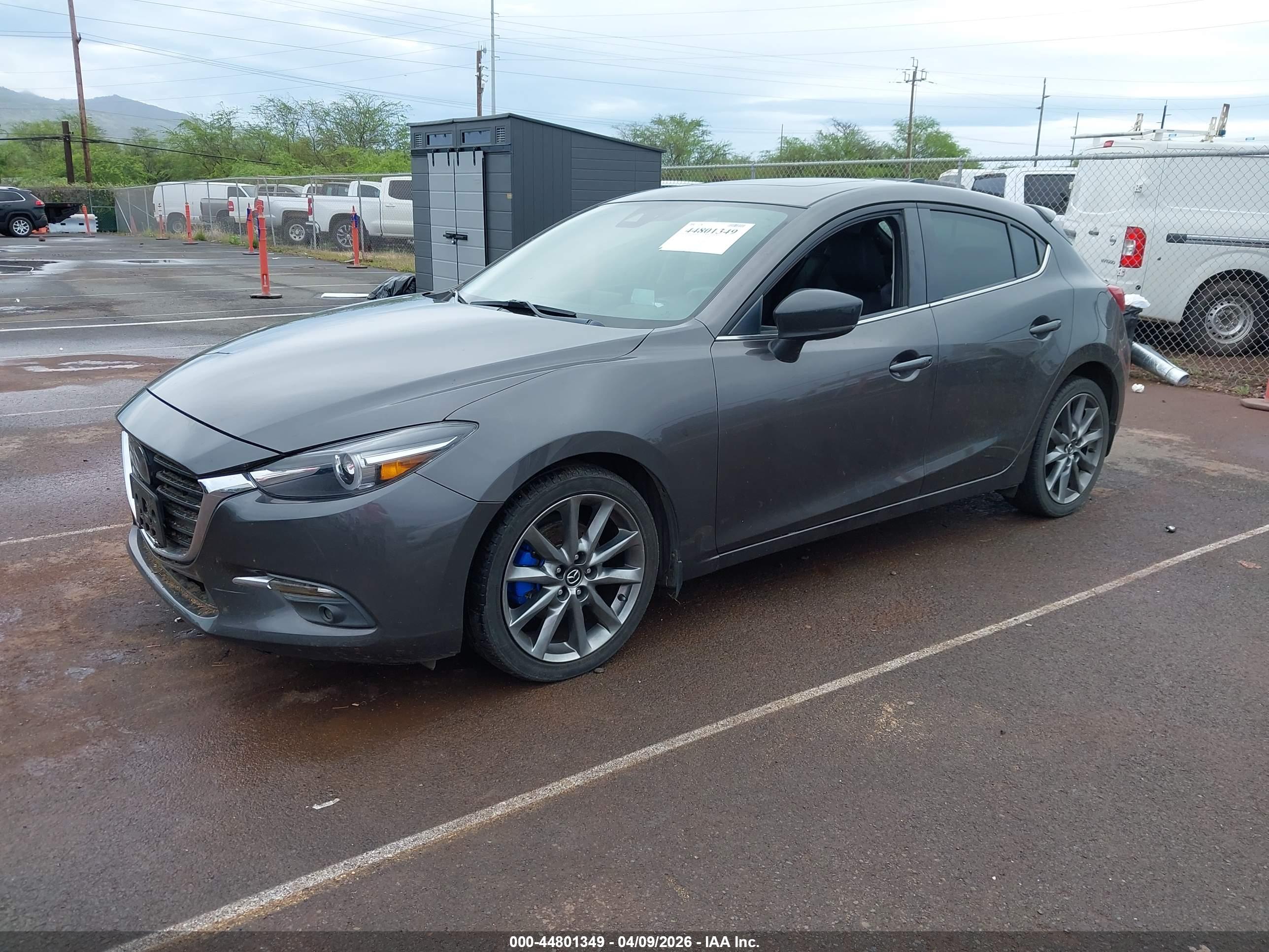 2018 MAZDA MAZDA3 GRAND TOURING