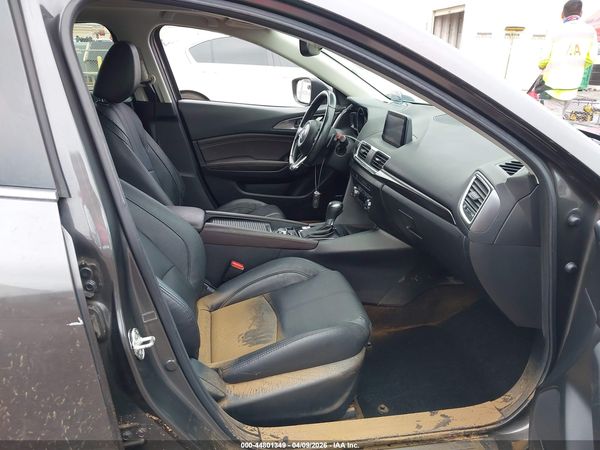 2018 MAZDA MAZDA3 GRAND TOURING