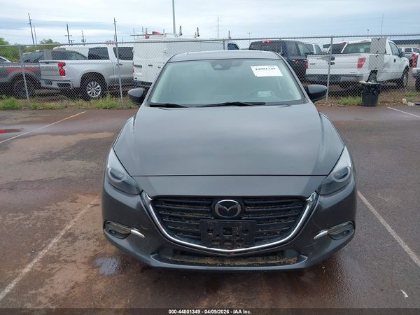 2018 MAZDA MAZDA3 GRAND TOURING