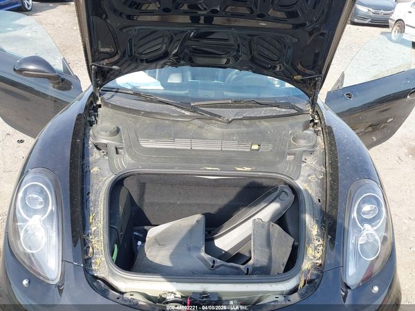 2014 PORSCHE CAYMAN