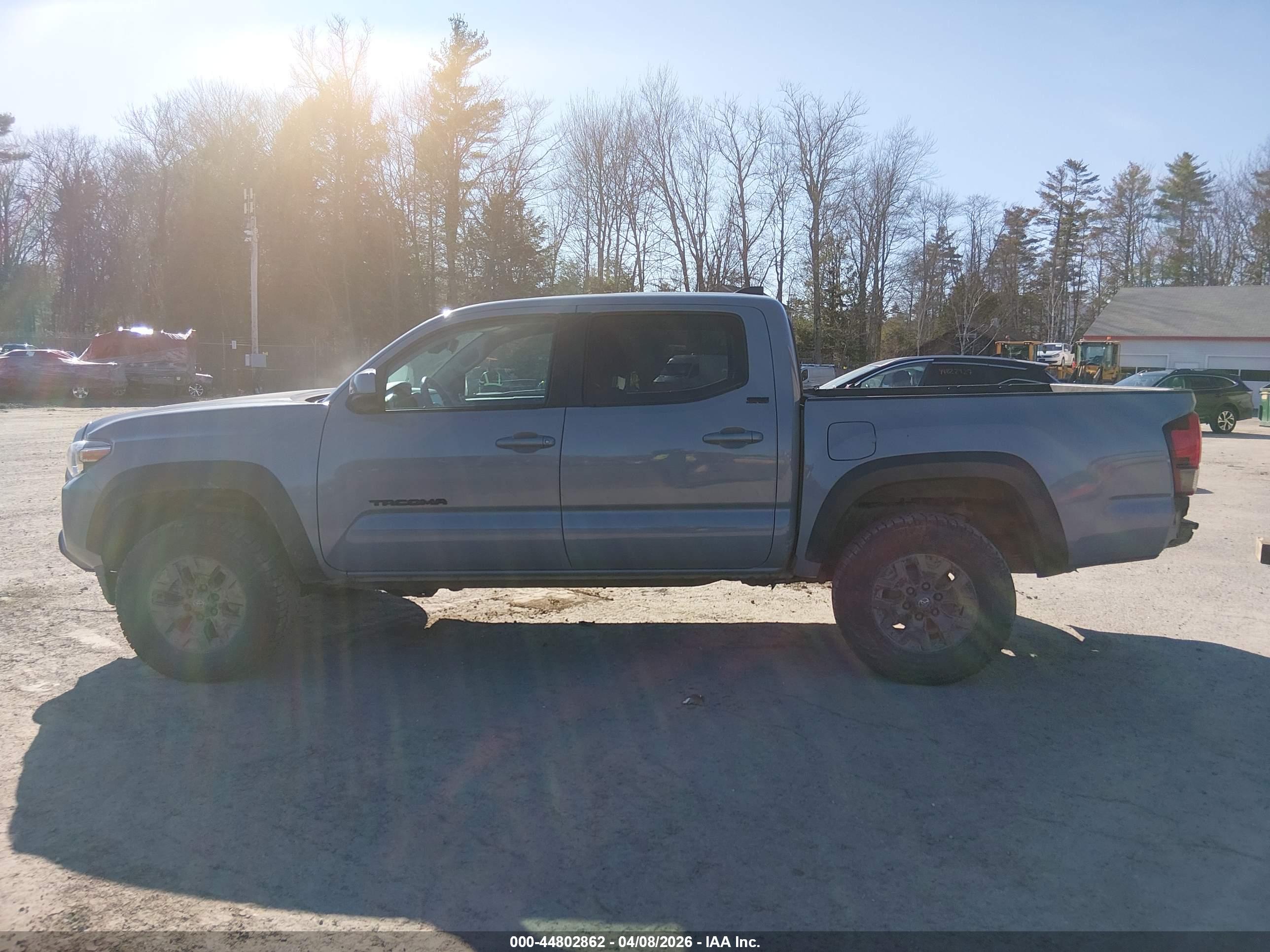 2021 TOYOTA TACOMA SR5 V6