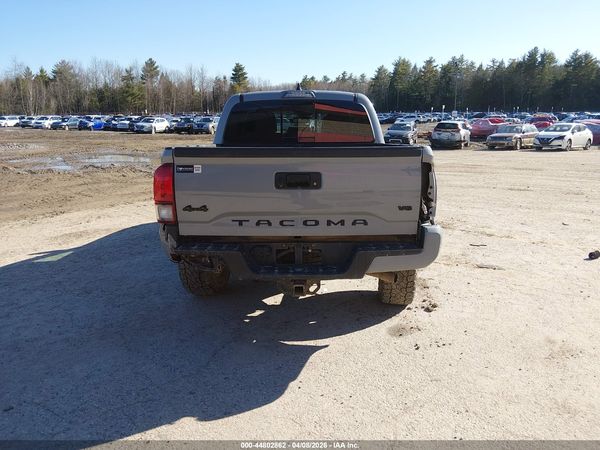 2021 TOYOTA TACOMA SR5 V6
