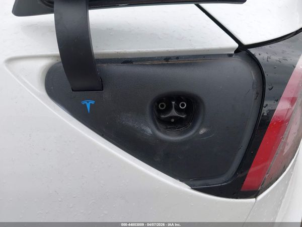 2018 TESLA MODEL 3 LONG RANGE/MID RANGE