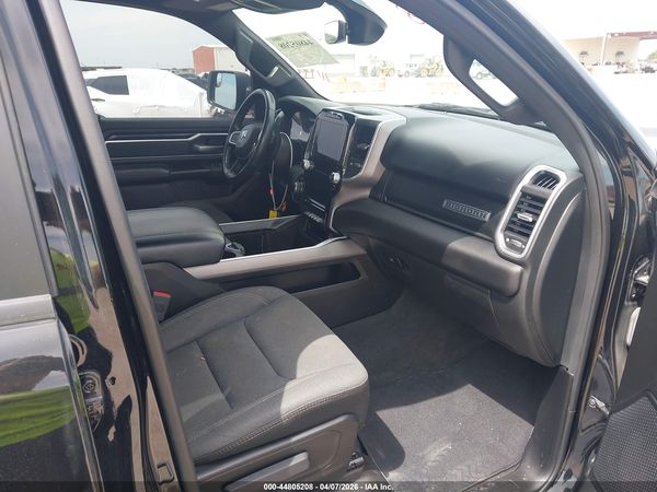 2023 RAM 1500 BIG HORN  4X4 5'7 BOX