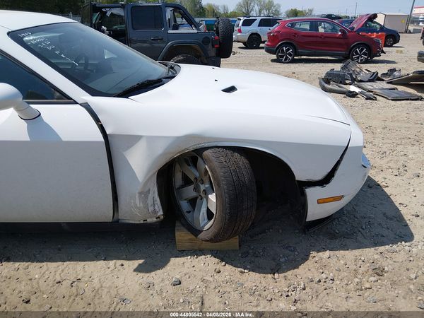 2013 DODGE CHALLENGER SXT