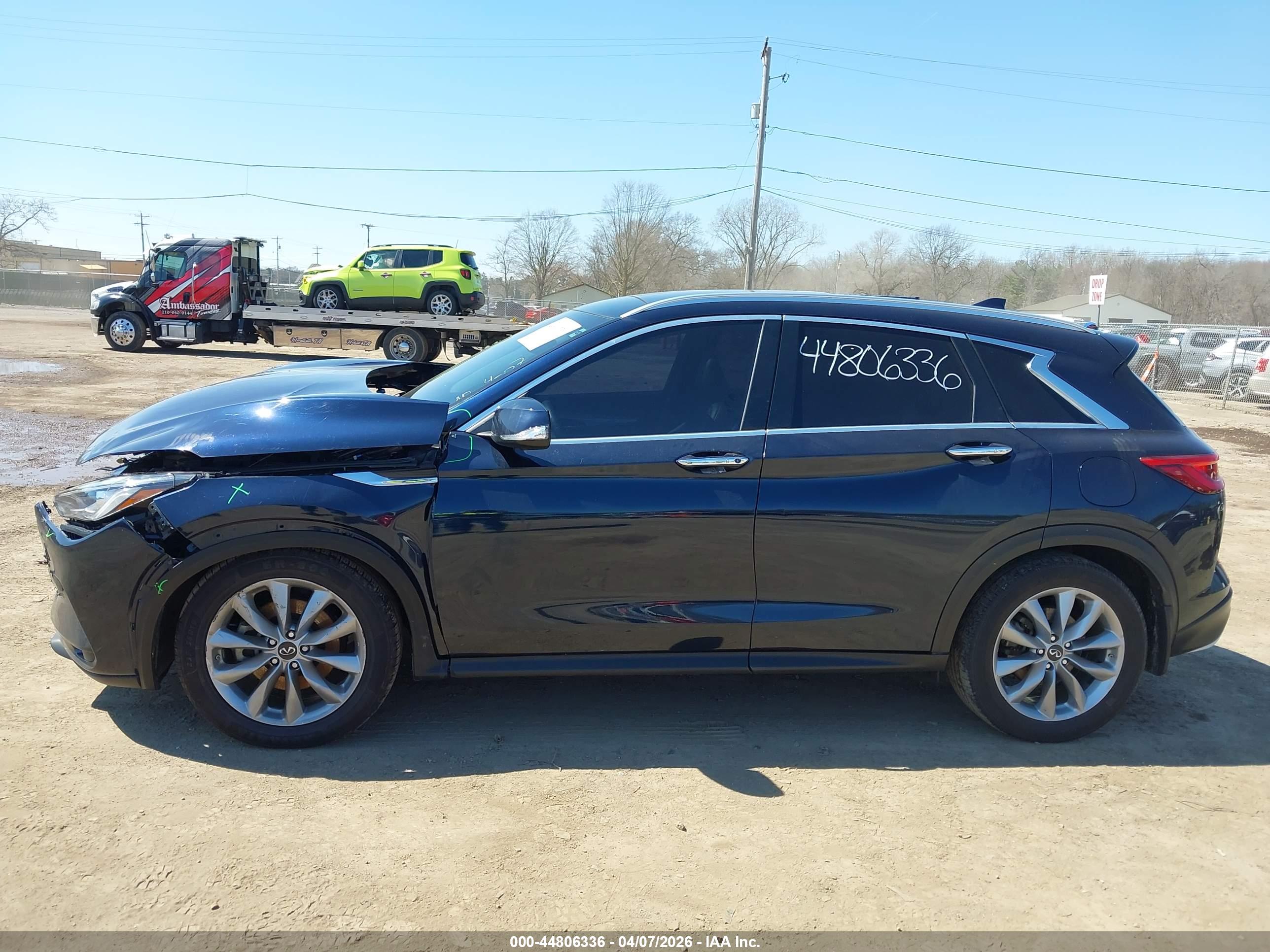 2022 INFINITI QX50 ESSENTIAL AWD
