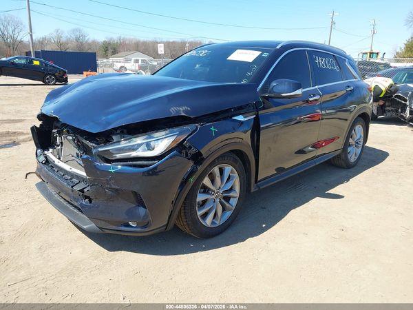 2022 INFINITI QX50 ESSENTIAL AWD