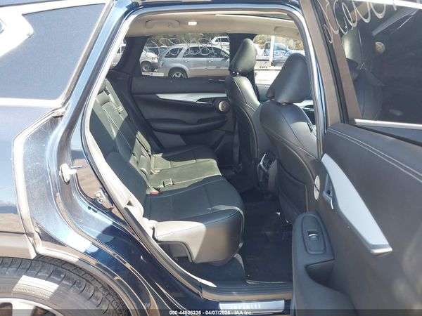 2022 INFINITI QX50 ESSENTIAL AWD